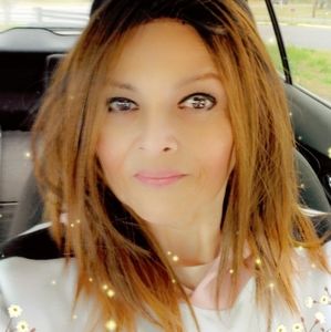 Meet your Posher, Marissa